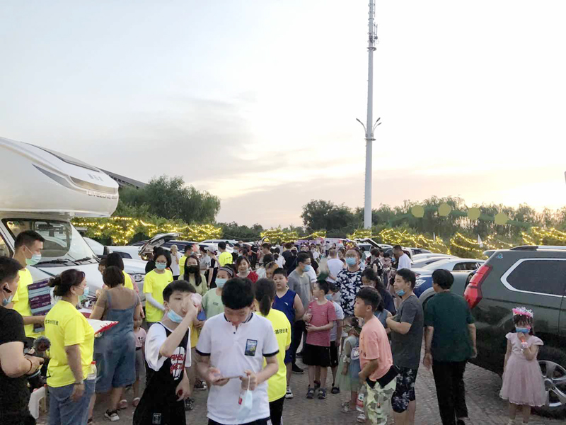 夏令營挑戰(zhàn)地攤經(jīng)濟,覽眾房車不一樣的活動 夏令營挑戰(zhàn)地攤經(jīng)濟,覽眾房車不一樣的活動